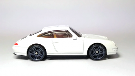 Машинка Базова Hot Wheels '96 Porsche Carrera Nightburnerz 1:64 FYB71 White - Retromagaz, image 3