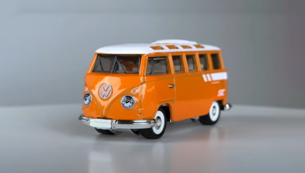 Тематическая Машинка Matchbox '59 Volkswagen Microbus Chase Moving Parts 1:64 HVN22 Orange - Retromagaz, image 1