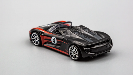 Машинка Базова Hot Wheels Porsche 918 Spyder Roadsters 1:64 FYD27 Black - Retromagaz, image 3