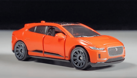 Тематична Машинка Matchbox 2022 Jaguar L-Pace Moving Parts 1:64 FWD28/HVM85 Orange - Retromagaz, image 4