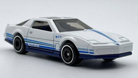 Машинка Базовая Hot Wheels '84 Pontiac Firebird Muscle Mania 1:64 HKK92 White - Retromagaz, image 6