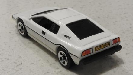 Машинка Базова Hot Wheels Lotus Esprit S1 James Bond 007 The Spy Who Loved Me Workshop 1:64 CFG74 White - Retromagaz, image 3