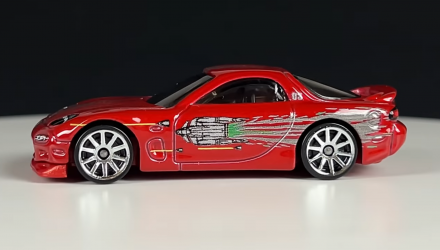 Тематична Машинка Hot Wheels '95 Mazda RX-7 Fast & Furious 1:64 HNR88/HNT01 Red - Retromagaz, image 4