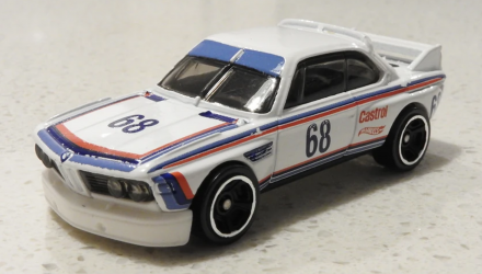 Машинка Базова Hot Wheels '73 BMW 3.0 CSL Race Car BMW 1:64 DHP29 White - Retromagaz, image 2