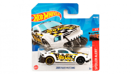 Машинка Базова Hot Wheels 2005 Ford Mustang Spoiler Alert 1:64 HCX88 White - Retromagaz, image 1