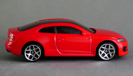 Машинка Базова Hot Wheels Audi RS 5 Coupe Factory Fresh 1:64 FYB36 Red - Retromagaz, image 5