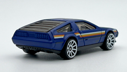 Машинка Базовая Hot Wheels DMC Delorean The `80S 1:64 HKJ65 Dark Blue - Retromagaz, image 3