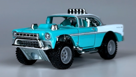 Машинка Premium Hot Wheels Chevrolet Big-Air Bel-Air Off-Road 1:64 HKC74 Light Blue - Retromagaz, image 2