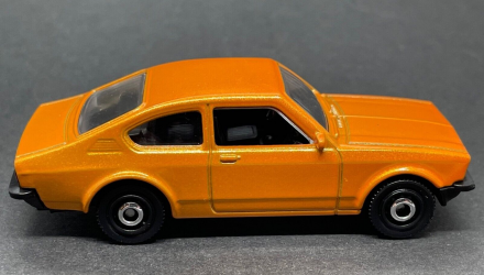 Машинка Большой Город Matchbox Opel 1975 Opel Kadett Highway 1:64 HLC86/HKW72 Orange - Retromagaz, image 4