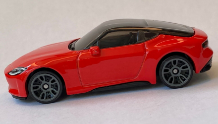 Машинка Базовая Hot Wheels 2023 Nissan Z J-Imports 1:64 HKK64 Red - Retromagaz, image 3