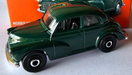 Машинка Велике Місто Matchbox Morris Minor Saloon Showroom 1:64 HVN56 Green - Retromagaz, image 1