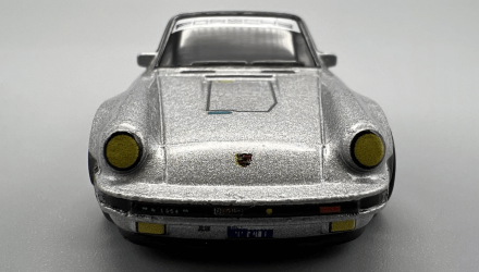 Машинка Premium Hot Wheels Cyberpunk 2077 Porsche 911 Turbo (930) Pop Culture 1:64 HXD95 Grey - Retromagaz, image 3