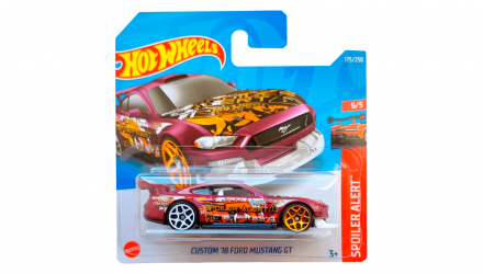 Машинка Базовая Hot Wheels Custom '18 Ford Mustang GT Spoiler Alert 1:64 HCV87 Purple - Retromagaz, image 1