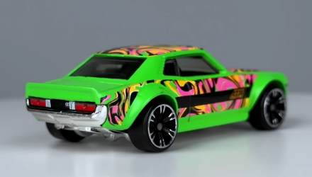 Тематична Машинка Hot Wheels '70 Toyota Celica Neon Speeders 1:64 HLH72/HRW67 Green - Retromagaz, image 3