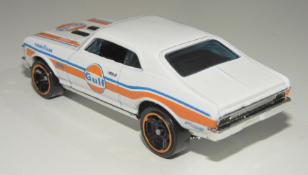 Машинка Базова Hot Wheels '68 Chevy Nova Gulf Speed Graphics 1:64 FYF01 White - Retromagaz, image 3