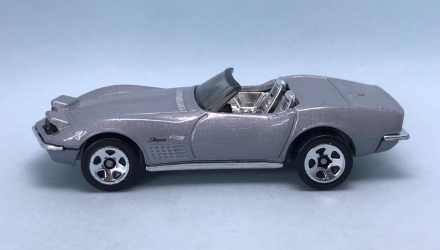 Машинка Базова Hot Wheels '72 Stingray Convertible Roadsters 1:64 HKK12 Silver - Retromagaz, image 4