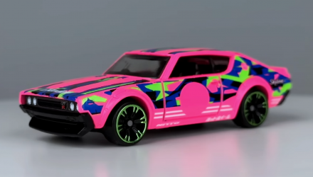 Тематична Машинка Hot Wheels Nissan Skyline 2000GT-R Neon Speeders 1:64 HLH72/HRW69 Pink - Retromagaz, image 2