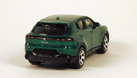 Машинка Большой Город Matchbox 2023 Alfa Romeo Tonale Roadtrip 1:64 HVN47 Green - Retromagaz, image 2