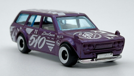 Машинка Базовая Hot Wheels Datsun Bluebird Wagon (510) Wagons 1:64 HKH72 Purple - Retromagaz, image 5