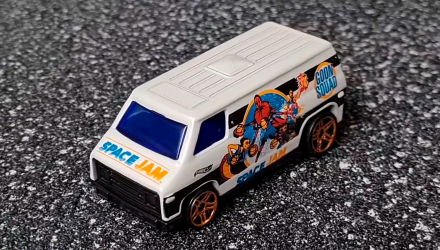 Машинка Базовая Hot Wheels 70s Van Space Jam: A New Legacy Space 1:64 GRY76 White - Retromagaz, image 2