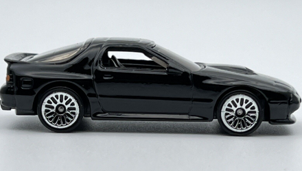 Машинка Базовая Hot Wheels '89 Mazda Savanna RX-7 FC3S The `80S 1:64 HKJ62 Black - Retromagaz, image 5