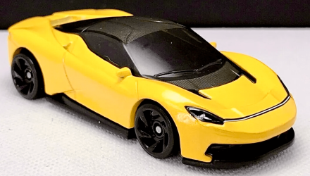 Машинка Базовая Hot Wheels Automobili Pininfarina Battista Exotics 1:64 HCV89 Yellow - Retromagaz, image 2