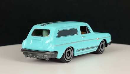 Тематическая Машинка Hot Wheels Custom '69 Volkswagen Squareback Volkswagen 1:64 HDH41 Light Blue - Retromagaz, image 3