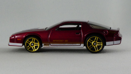 Машинка Базовая Hot Wheels '85 Chevrolet Camaro Iroc-Z Muscle Mania 1:64 GTB40 Red - Retromagaz, image 4