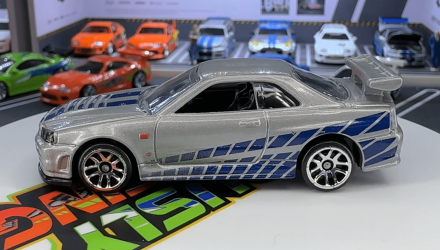 Тематическая Машинка Hot Wheels Nissan Skyline GT-R (BNR34) Brian O'Conner Fast & Furious 1:64 JBY31 Silver - Retromagaz, image 4