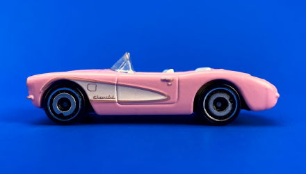 Машинка Базовая Hot Wheels Barbie The Movie 1956 Corvette Screen Time 1:64 HKG52 Pink - Retromagaz, image 4