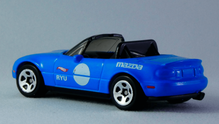 Машинка Базовая Hot Wheels '91 Mazda MX-5 Miata Speed Graphics 1:64 FYB66 Blue - Retromagaz, image 3