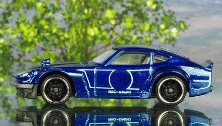 Машинка Базовая Hot Wheels Custom Datsun 240Z Nightburnerz 1:64 FJX64 Blue - Retromagaz, image 4