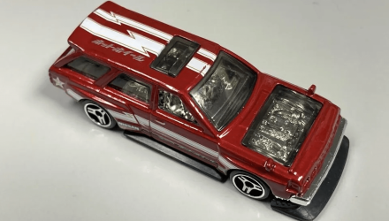 Машинка Базовая Hot Wheels Nissan Maxima Drift Car J-Imports 1:64 HKJ12 Red - Retromagaz, image 4