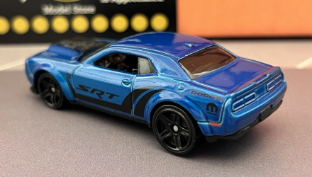 Машинка Базовая Hot Wheels '18 Dodge Challenger SRT Demon Muscle Mania 1:64 HKJ54 Blue - Retromagaz, image 3