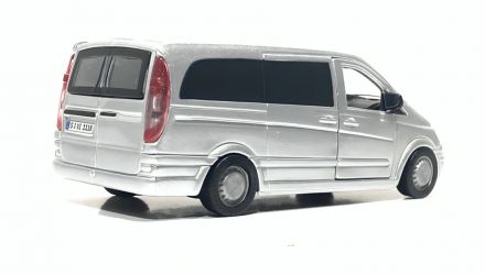 Машинка Bburago Mercedes-Benz Vito 1:32 Silver - Retromagaz, image 2