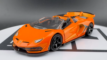 Тематическая Машинка Matchbox 2019 Lamborghini Aventador SVJ Roadster Moving Parts 1:64 FWD28/HLG03 Orange - Retromagaz, image 2