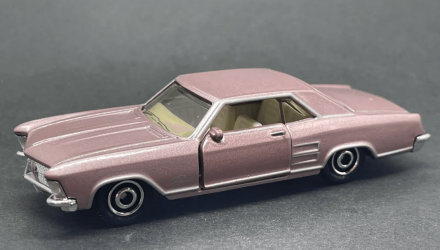 Тематична Машинка Matchbox 1964 Buick Riviera Moving Parts 1:64 FWD28/HVN00 Purple - Retromagaz, image 1