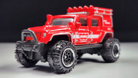 Машинка Большой Город Matchbox Jeep Wrangler Superlift Off-Road 1:64 HLD28 Red - Retromagaz, image 2