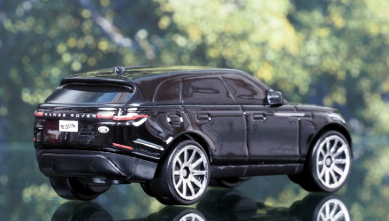 Машинка Базовая Hot Wheels Range Rover Velar Turbo 1:64 GHD01 Black - Retromagaz, image 3