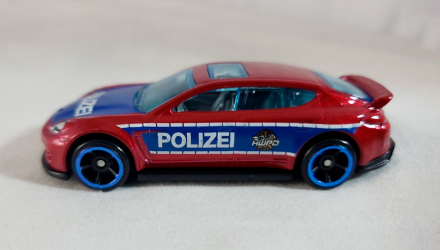 Машинка Базовая Hot Wheels Porsche Panamera Polizei Rescue 1:64 FYC86 Red - Retromagaz, image 4