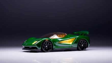 Машинка Базовая Hot Wheels Lotus Evija Exotics 1:64 HCT07 Green - Retromagaz, image 2