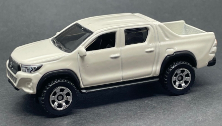 Машинка Большой Город Matchbox 2018 Toyota Hilux Off-Road 1:64 HLD25 White - Retromagaz, image 2