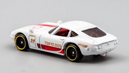 Машинка Базовая Hot Wheels Toyota 2000GT Olympic Games Tokyo 2020 1:64 GHF55 White - Retromagaz, image 3