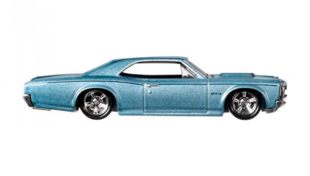 Машинка Premium Hot Wheels '66 Pontiac GTO Boulevard 1:64 GRM02 Light Blue - Retromagaz, image 4