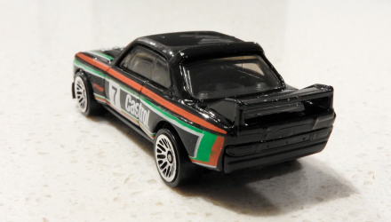 Машинка Базовая Hot Wheels '73 BMW 3.0 CSL Race Car Speed Graphics 1:64 DTX60 Black - Retromagaz, image 3