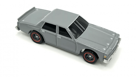 Машинка Premium Hot Wheels 1987 Chevy Caprice Fast & Furious 1:64 HRT98 Grey - Retromagaz, image 4