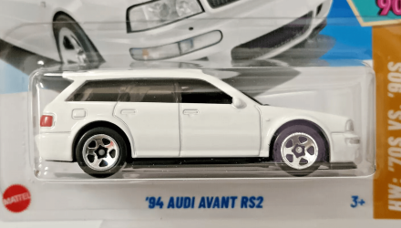 Машинка Базовая Hot Wheels '94 Audi Avant RS2 '70s vs. '90s 1:64 HYX60 White - Retromagaz, image 3