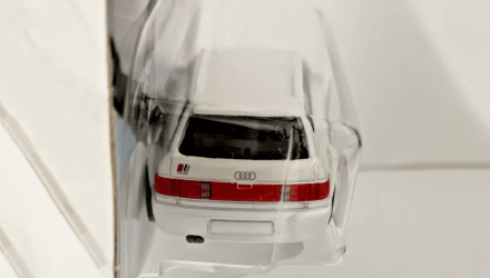 Машинка Базовая Hot Wheels '94 Audi Avant RS2 '70s vs. '90s 1:64 HYX60 White - Retromagaz, image 5