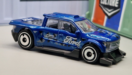 Машинка Базова Hot Wheels Ford F-150 Lightning Custom Hot Trucks 1:64 HKG66 Blue - Retromagaz, image 2