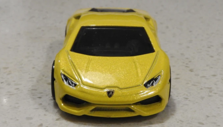 Машинка Базова Hot Wheels Lamborghini Huracan LP 610-4 Workshop 1:64 CFH19 Yellow - Retromagaz, image 5